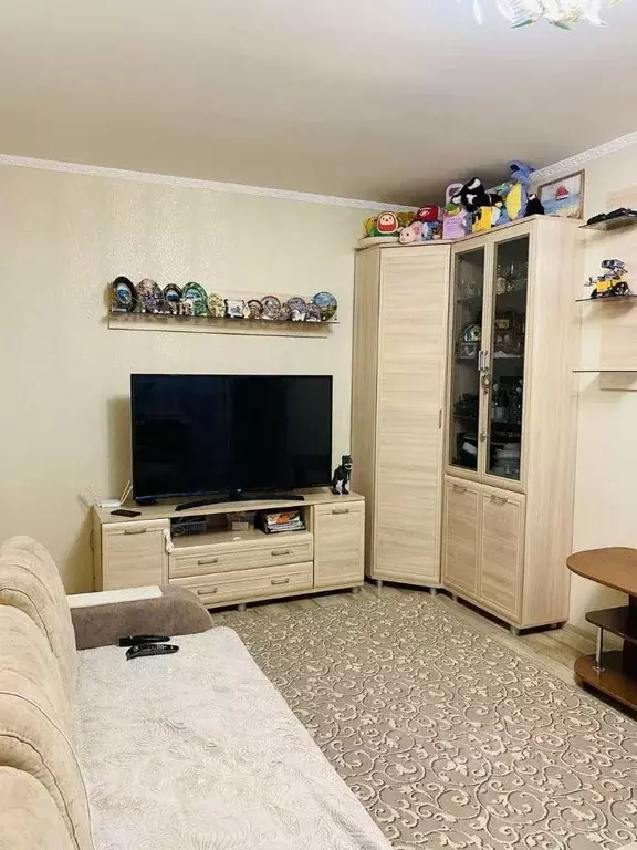 2-к кв. Белгородская область, Старый Оскол Парковый мкр, 25 (48.0 м) - Фото 2