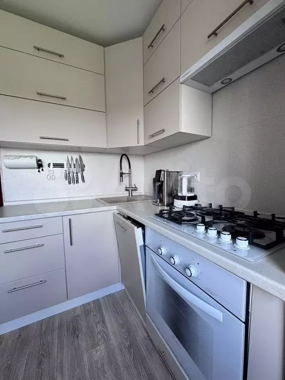 2-к. квартира, 49,8 м, 9/9 эт. - Фото 1