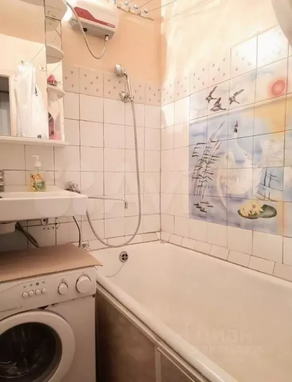1-к. квартира, 33 м, 1/9 эт. - Фото 1