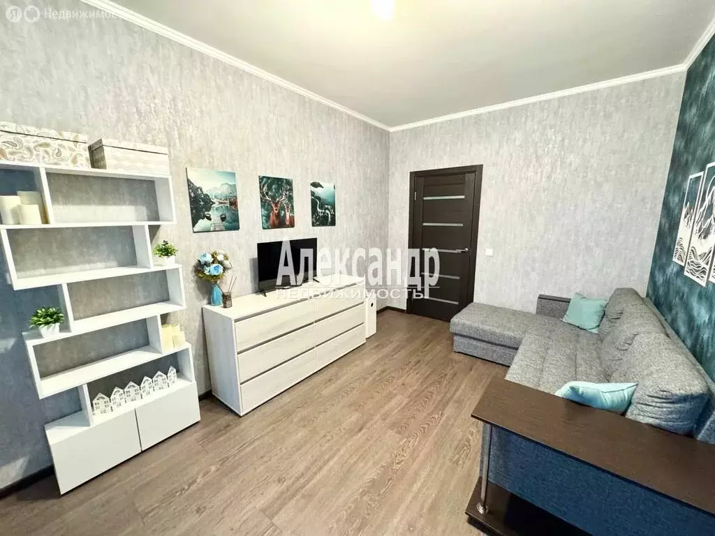 1-комнатная квартира: Бугры, Английская улица, 8 (35.8 м) - Фото 1