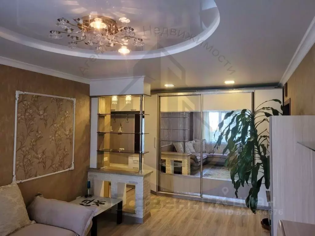 3-к кв. Белгородская область, Старый Оскол Юбилейный мкр, 1А (62.0 м) - Фото 1