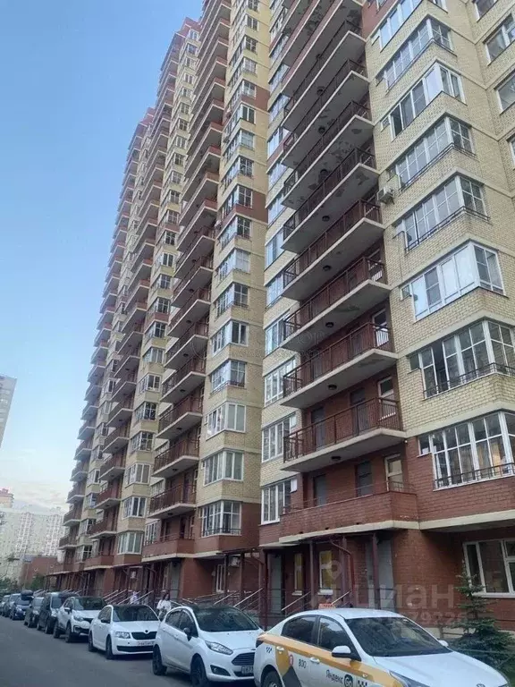 2-к кв. Московская область, Балашиха ул. Дмитриева, 8 (57.5 м) - Фото 1