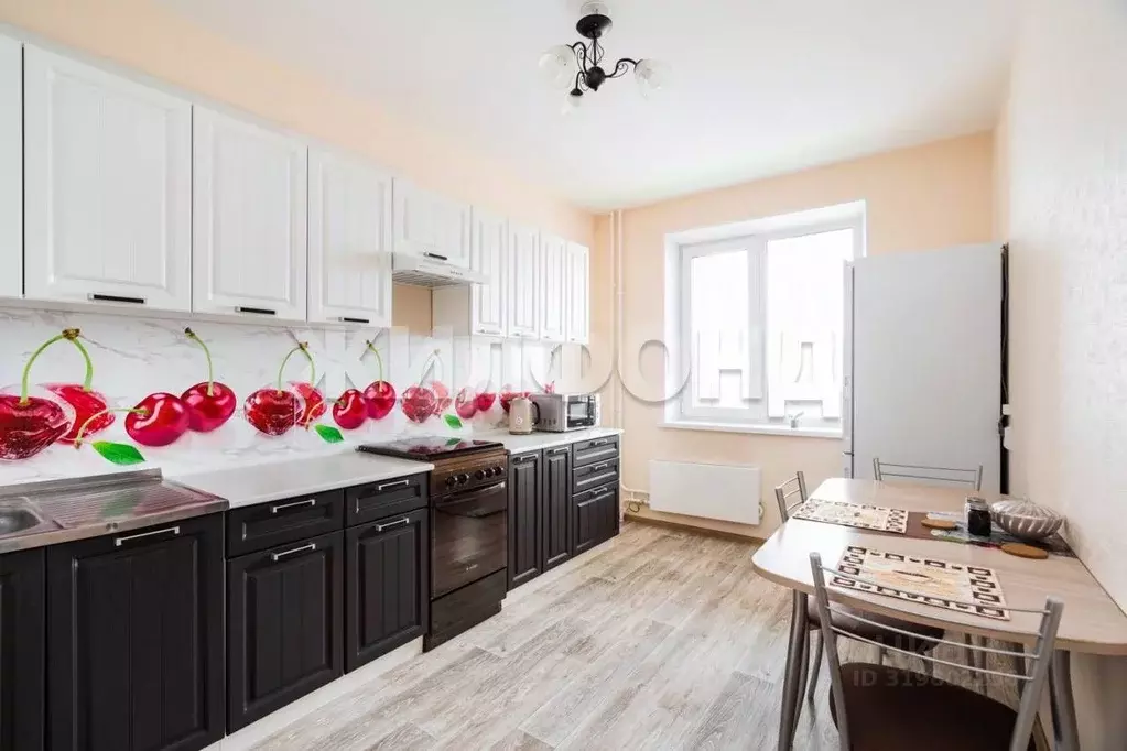 2-к кв. Томская область, Томск Речной пер., 6 (59.7 м) - Фото 0