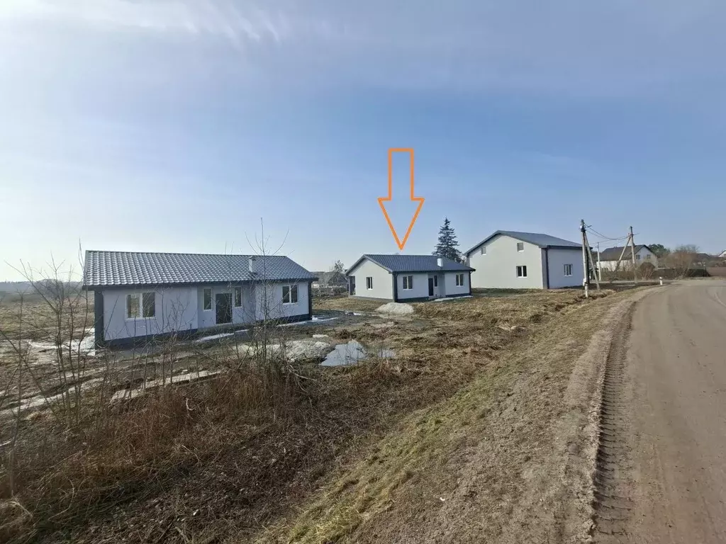 Дом в Калининградская область, Гвардейский муниципальный округ, пос. ... - Фото 1