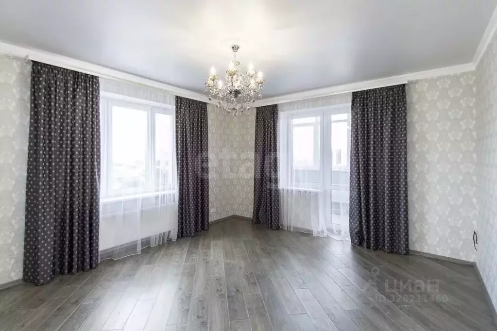 3-к кв. Тюменская область, Тюмень Самарская ул., 20 (139.5 м) - Фото 1