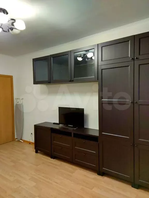 2-к. квартира, 60 м, 8/10 эт. - Фото 1