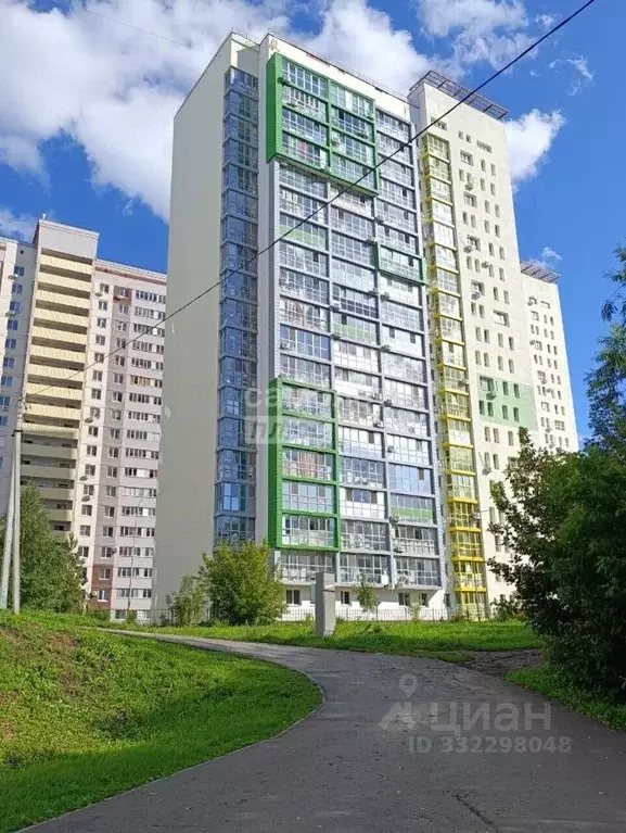 1-к кв. Башкортостан, Уфа ул. Набережная Моторостроителей, 15 (33.5 м) - Фото 2