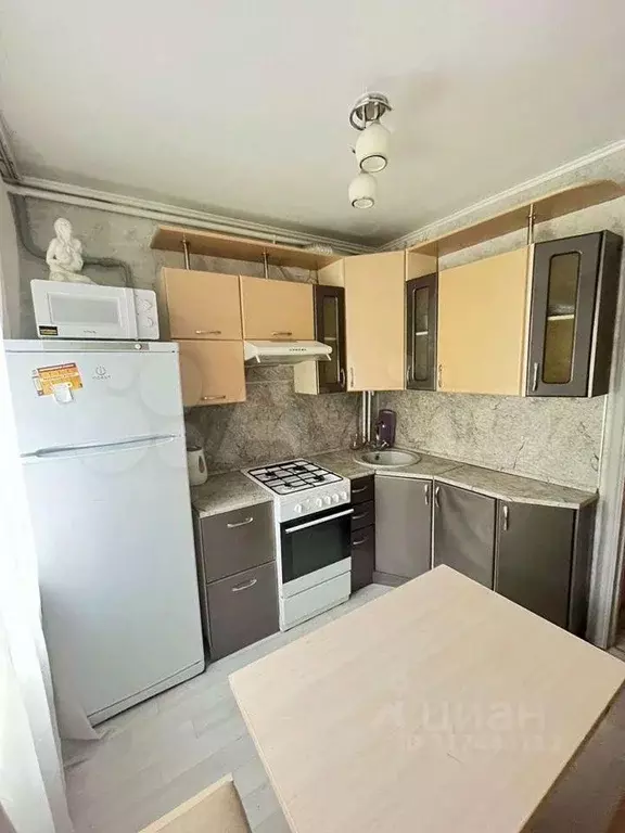1-к кв. Тульская область, Новомосковск ул. Куйбышева, 28 (32.0 м) - Фото 0