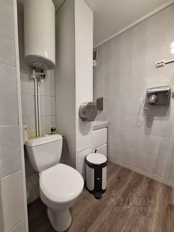 Торговая площадь в Крым, Керчь ул. Карла Маркса, 10 (72 м) - Фото 2