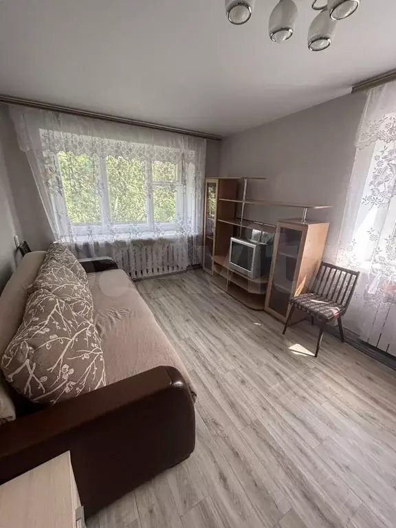 1-к. квартира, 32 м, 5/5 эт. - Фото 0