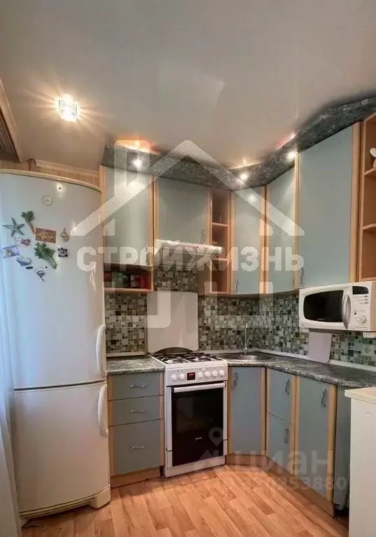2-к кв. Свердловская область, Екатеринбург ул. Фрунзе, 71 (42.3 м) - Фото 0
