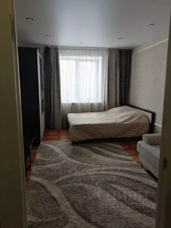 1-к кв. Белгородская область, Старый Оскол Макаренко мкр, 31к7 (39.0 ... - Фото 0