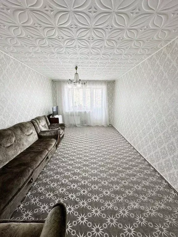 3-к кв. Свердловская область, Кушвинский муниципальный округ, пос. ... - Фото 0