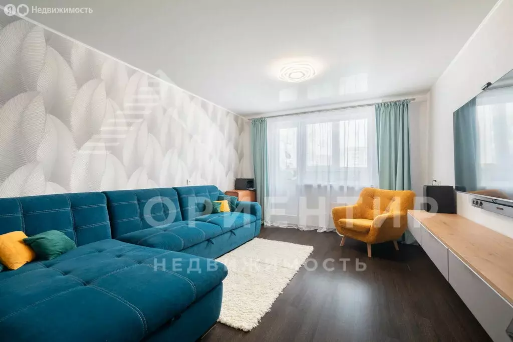 3-комнатная квартира: Екатеринбург, улица Академика Постовского, 16А ... - Фото 1