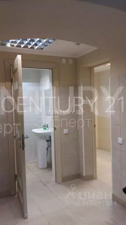 Помещение свободного назначения в Калининградская область, Калининград ... - Фото 1