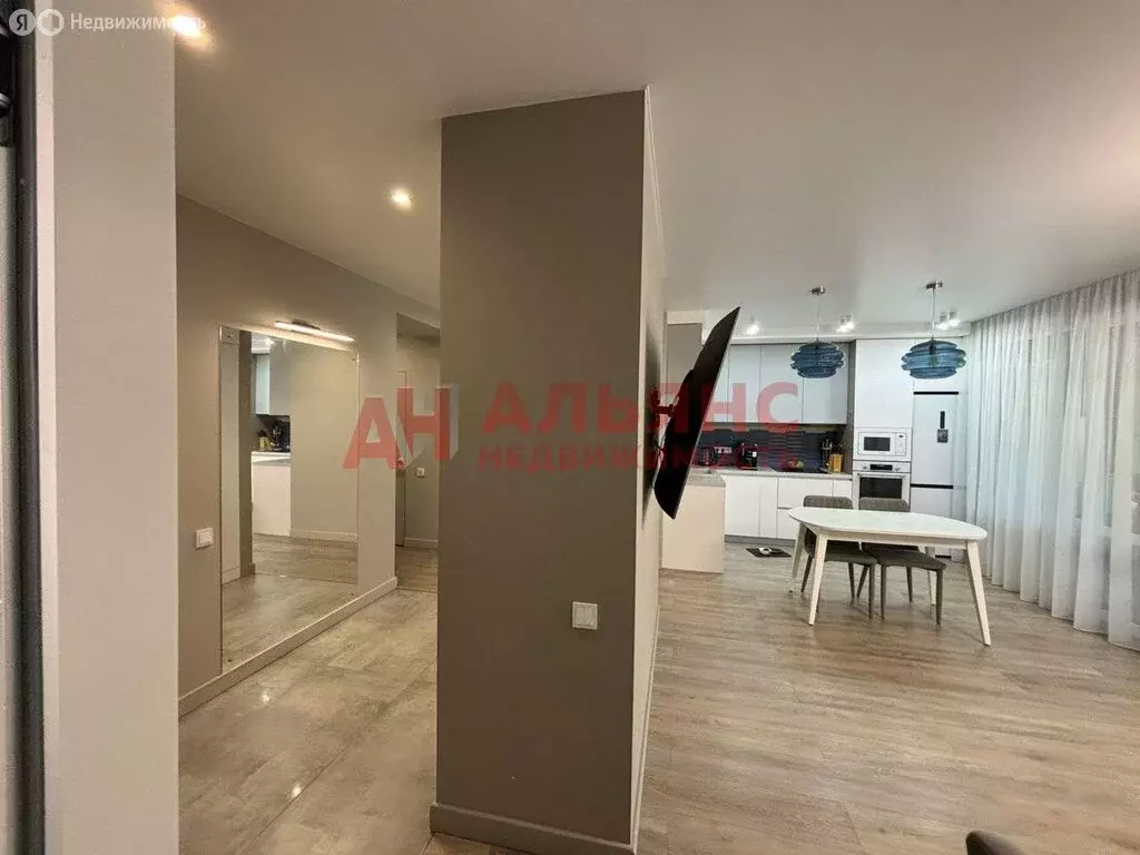 3-комнатная квартира: Самара, улица Гая, 22 (83 м) - Фото 0
