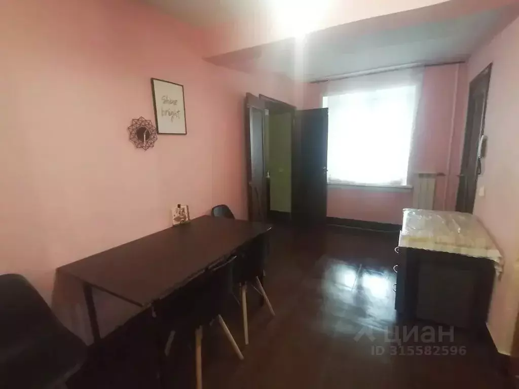 2-к кв. Новосибирская область, Новосибирск ул. Вокзальная магистраль, ... - Фото 0