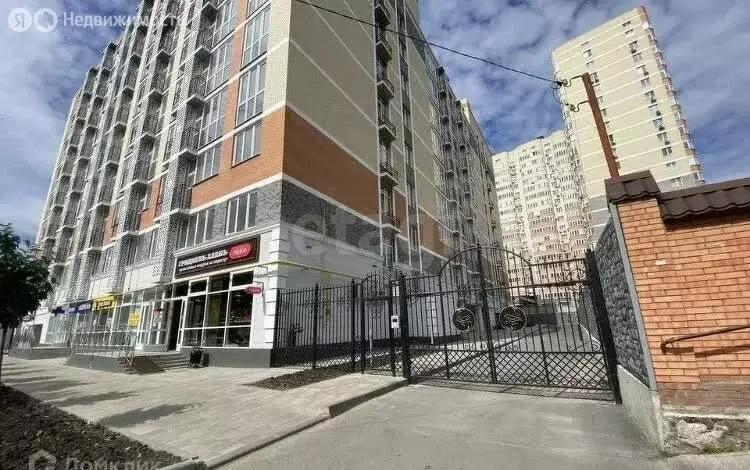 2-комнатная квартира: Ростов-на-Дону, Спартаковская улица, 20 (75.9 м) - Фото 0
