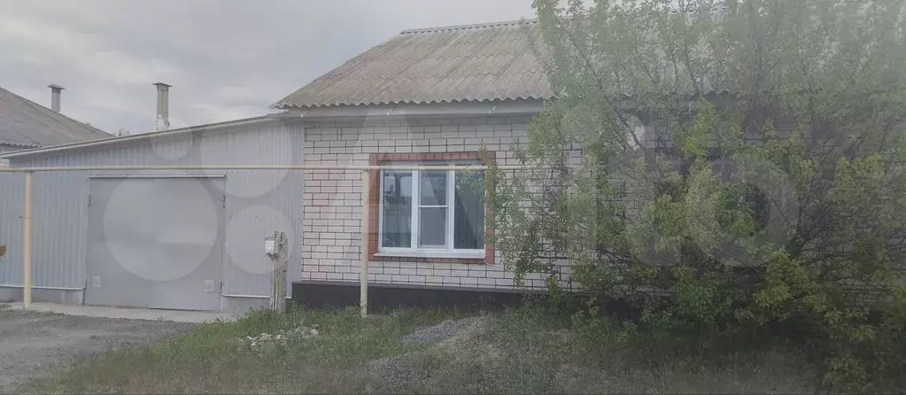 Дом 100 м на участке 4 сот. - Фото 0