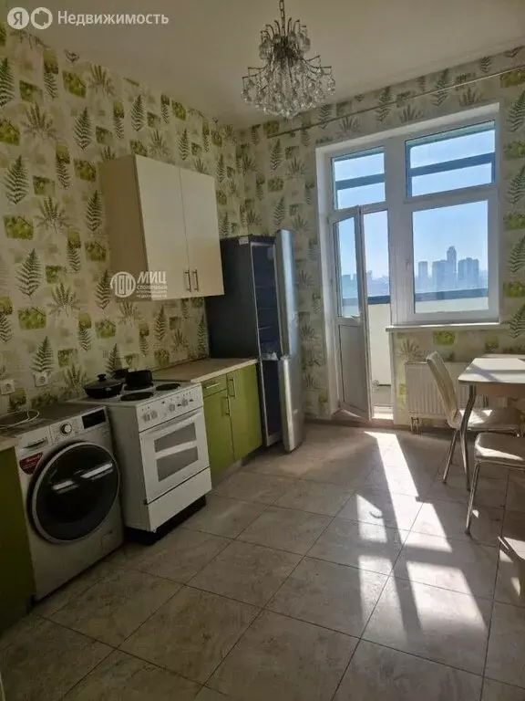 1-комнатная квартира: Москва, улица Циолковского, 7 (46 м) - Фото 1