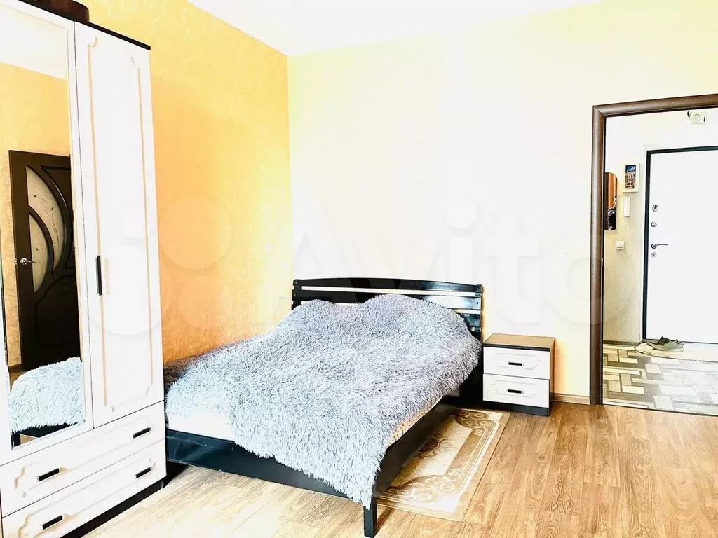 1-к. квартира, 47 м, 7/15 эт. - Фото 1