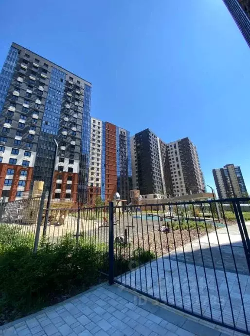 3-к кв. Иркутская область, Иркутск ул. Юрия Левитанского, 12/1 (80.2 ... - Фото 1