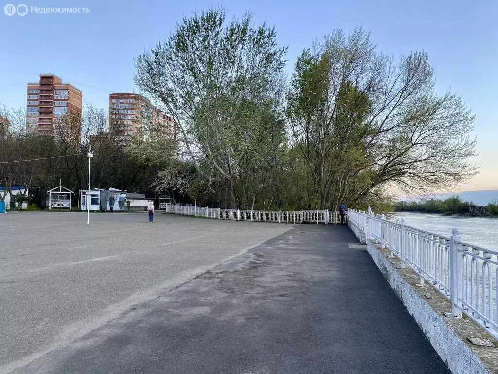 2-комнатная квартира: Краснодар, микрорайон Юбилейный, проспект ... - Фото 0