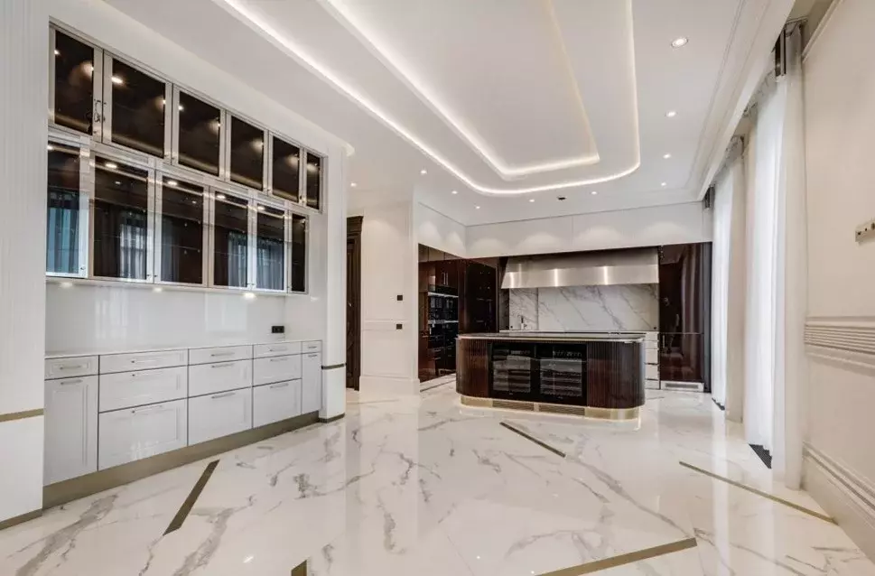 Продается 6-комнатная квартира - Фото 2