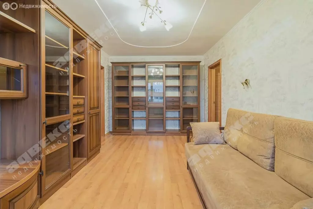 3-комнатная квартира: Санкт-Петербург, улица Маршала Захарова, 17к2 ... - Фото 1