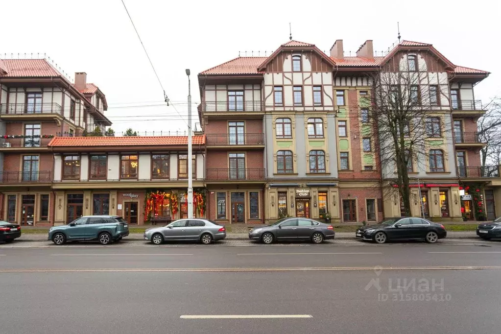 4-к кв. Калининградская область, Калининград просп. Мира, 89 (200.0 м) - Фото 1