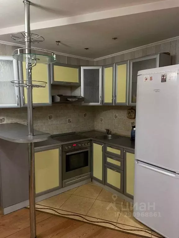 2-к кв. Томская область, Томск ул. Дзержинского, 56 (58.0 м) - Фото 1