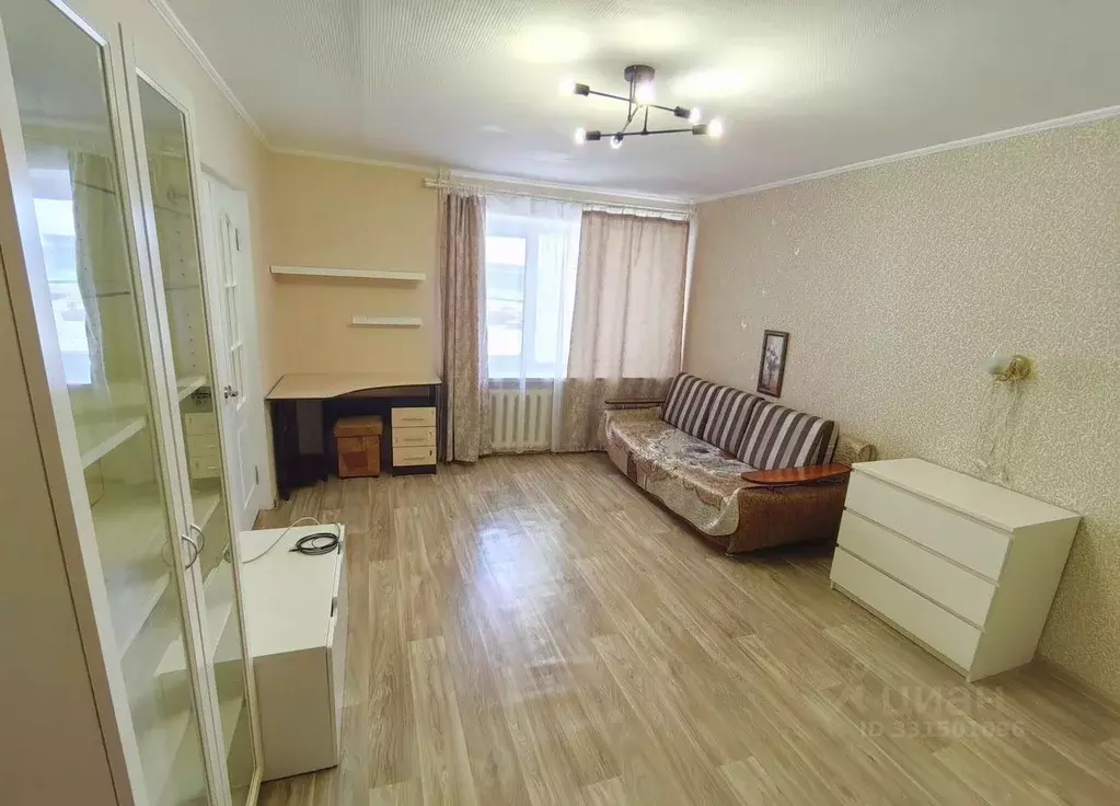 1-к кв. Ленинградская область, Гатчина бул. Авиаторов, 3 (42.0 м) - Фото 1