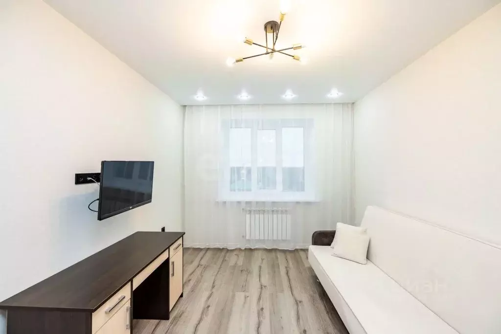 1-к кв. Ханты-Мансийский АО, Сургут ул. Крылова, 20 (35.7 м) - Фото 1