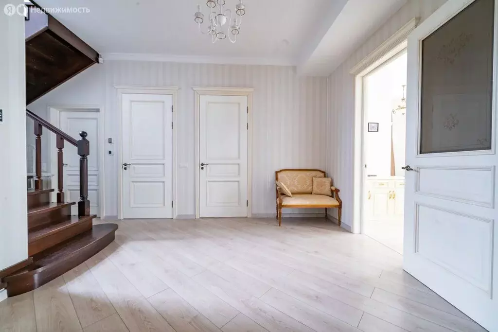 Дом в посёлок Лисий Нос, Морская улица, 26с1 (243 м) - Фото 1