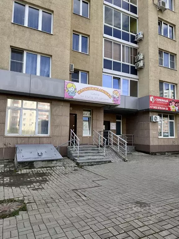 Помещение свободного назначения в Свердловская область, Екатеринбург ... - Фото 2