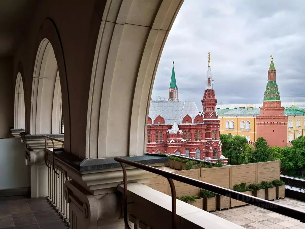 Комната Москва ул. Охотный Ряд, 2 (43.0 м) - Фото 2