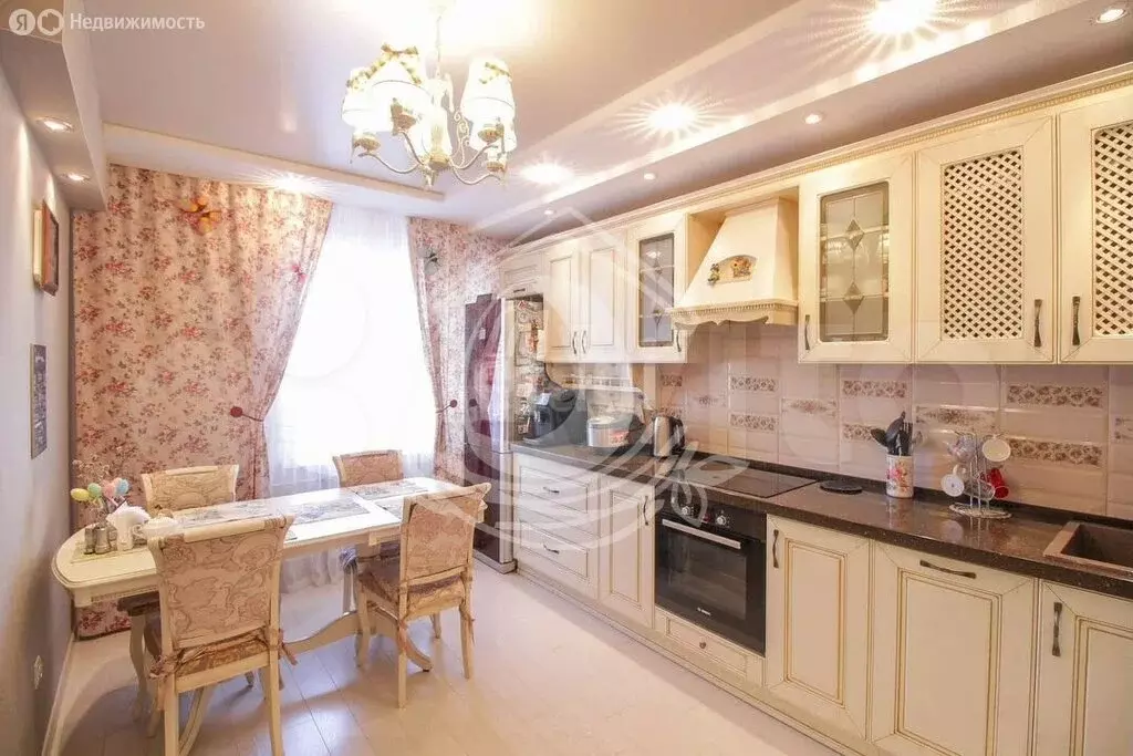 3-комнатная квартира: Барнаул, Южный Власихинский проезд, 26 (98 м) - Фото 2