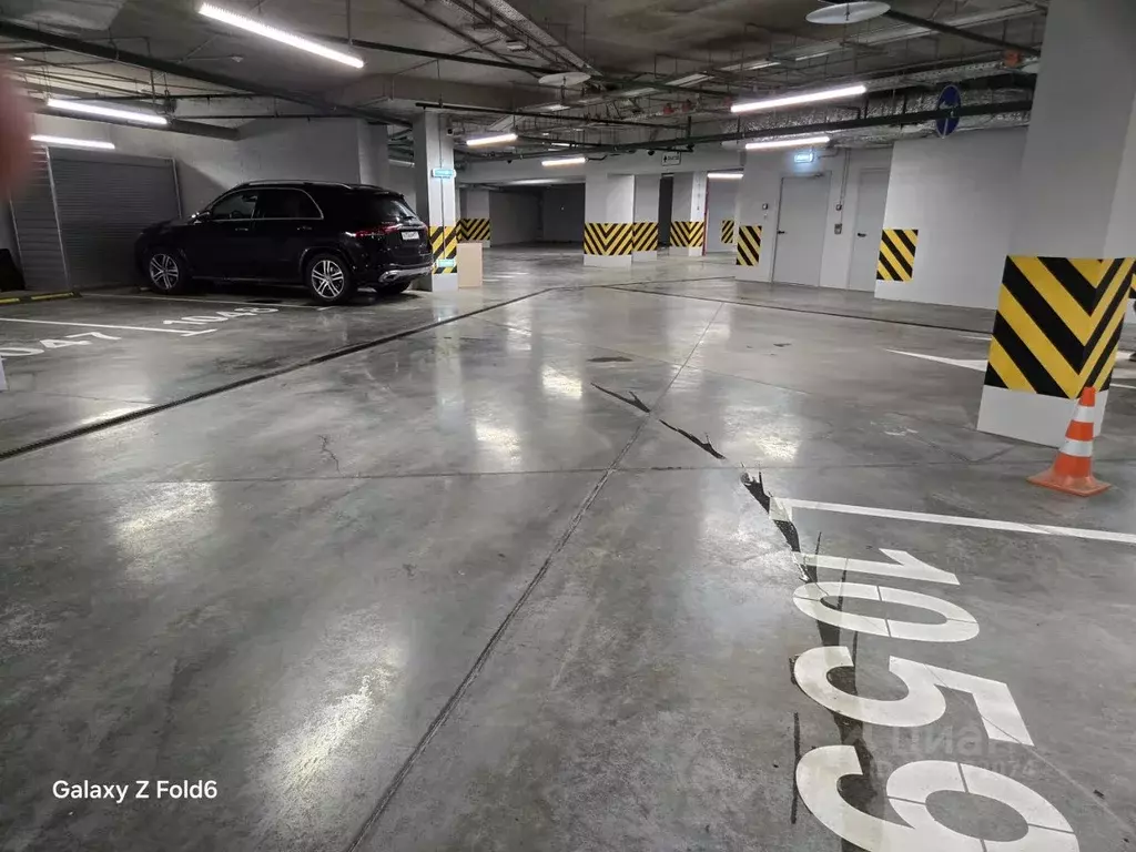 Гараж в Москва бул. Братьев Весниных, 1 (15 м) - Фото 1