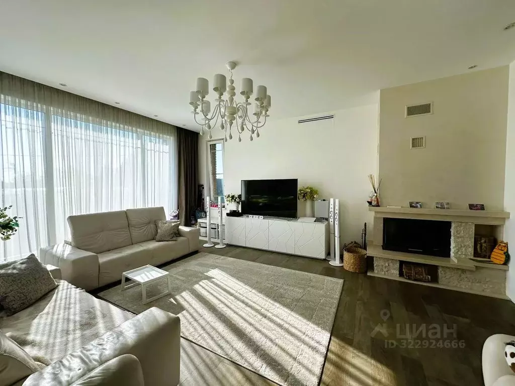 Дом в Ленинградская область, Всеволожский район, Бугровское городское ... - Фото 2