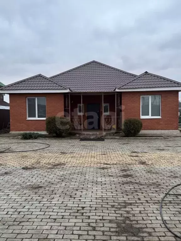 Дом в Башкортостан, Уфа городской округ, с. Федоровка ул. Рассветная, ... - Фото 1