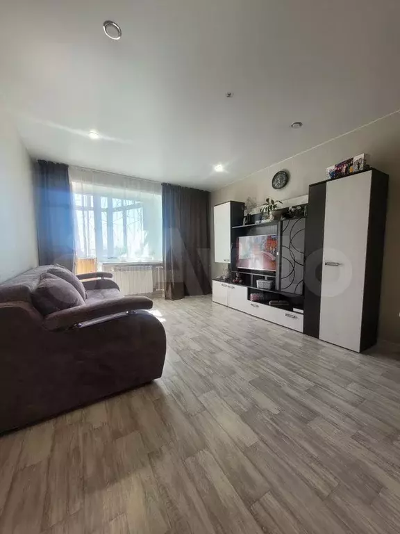 1-к. квартира, 37,6 м, 3/3 эт. - Фото 1