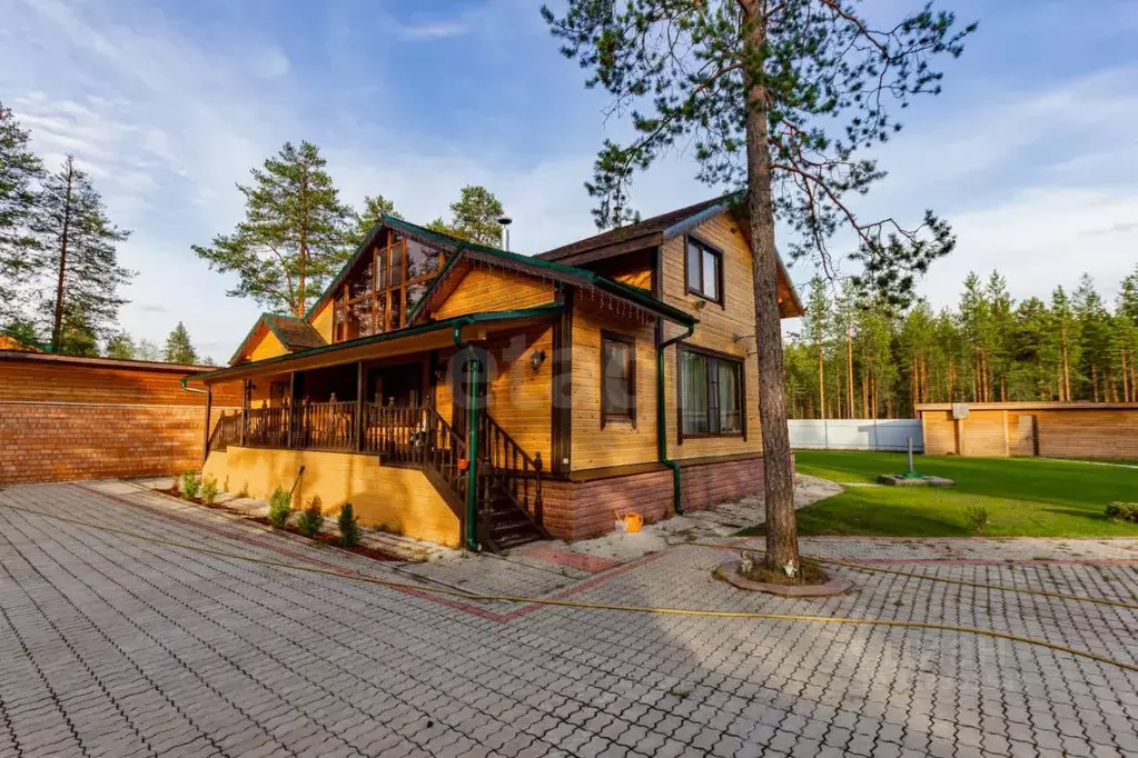 Дом в Коми, Ухта муниципальный округ, пос. Веселый Кут 32 (370 м) - Фото 1
