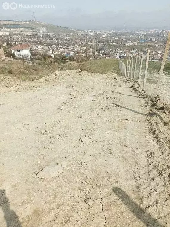 Участок в Республика Крым, Феодосия (7 м) - Фото 1