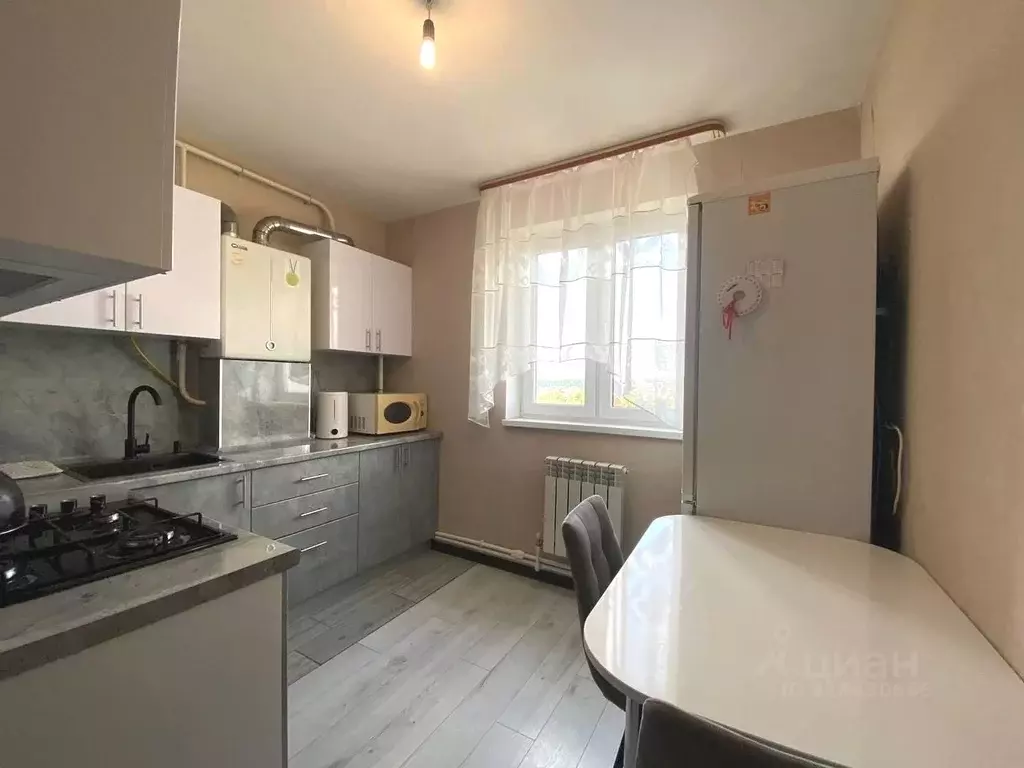 2-к кв. Башкортостан, Уфа ул. 1-я Строителей, 4 (43.0 м) - Фото 1