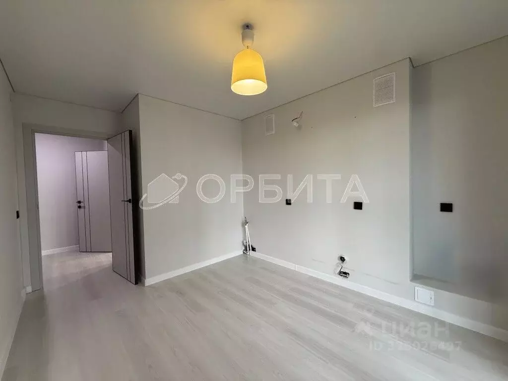 1-к кв. Тюменская область, Тюмень ул. Монтажников, 61 (34.9 м) - Фото 1