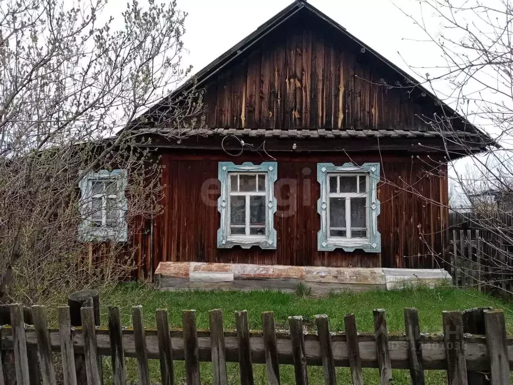 Дом в Свердловская область, Горноуральский муниципальный округ, с. ... - Фото 1