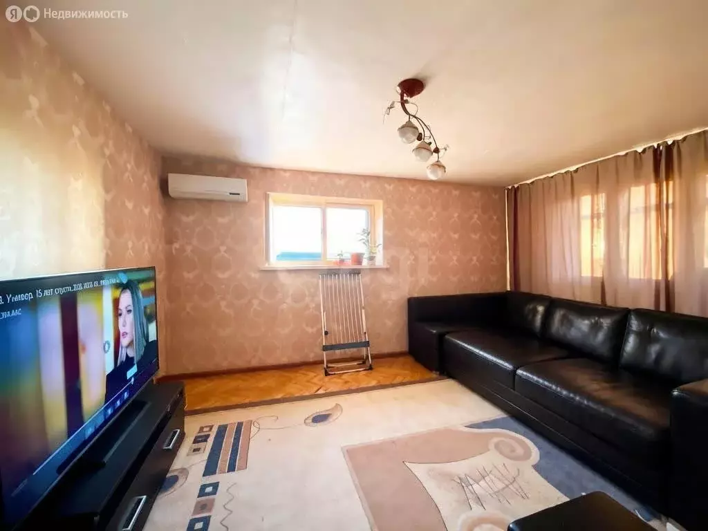 3-комнатная квартира: Бахчисарай, улица Фрунзе, 46А (70 м) - Фото 2