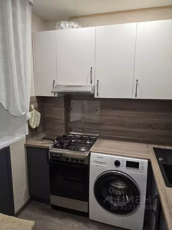 3-к кв. Удмуртия, Ижевск ул. 30 лет Победы, 32А (60.0 м) - Фото 1