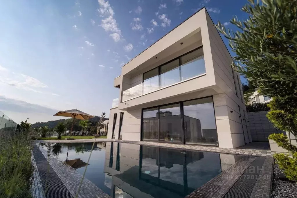 Коттедж в Краснодарский край, Сочи Благодатная ул., 31 (250 м) - Фото 1