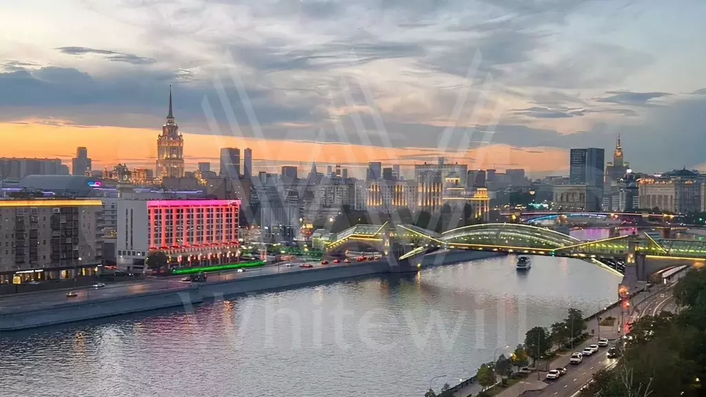 2-к. квартира, 90 м, 11/15 эт. - Фото 0